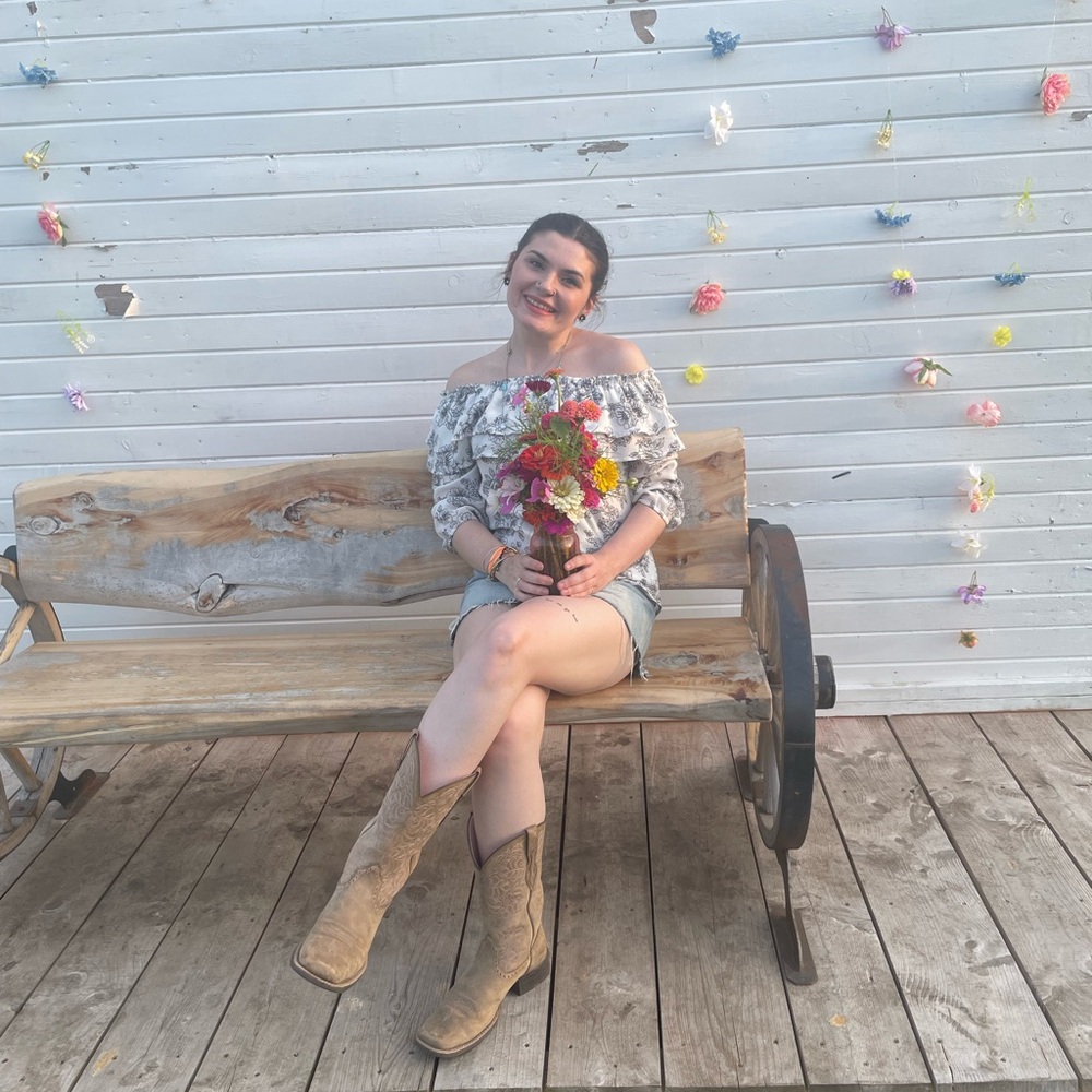 Meet your Posher, Brenna